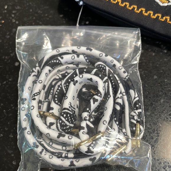 Bikini Set Bottom Size L Top Size M - Picture 9 of 11